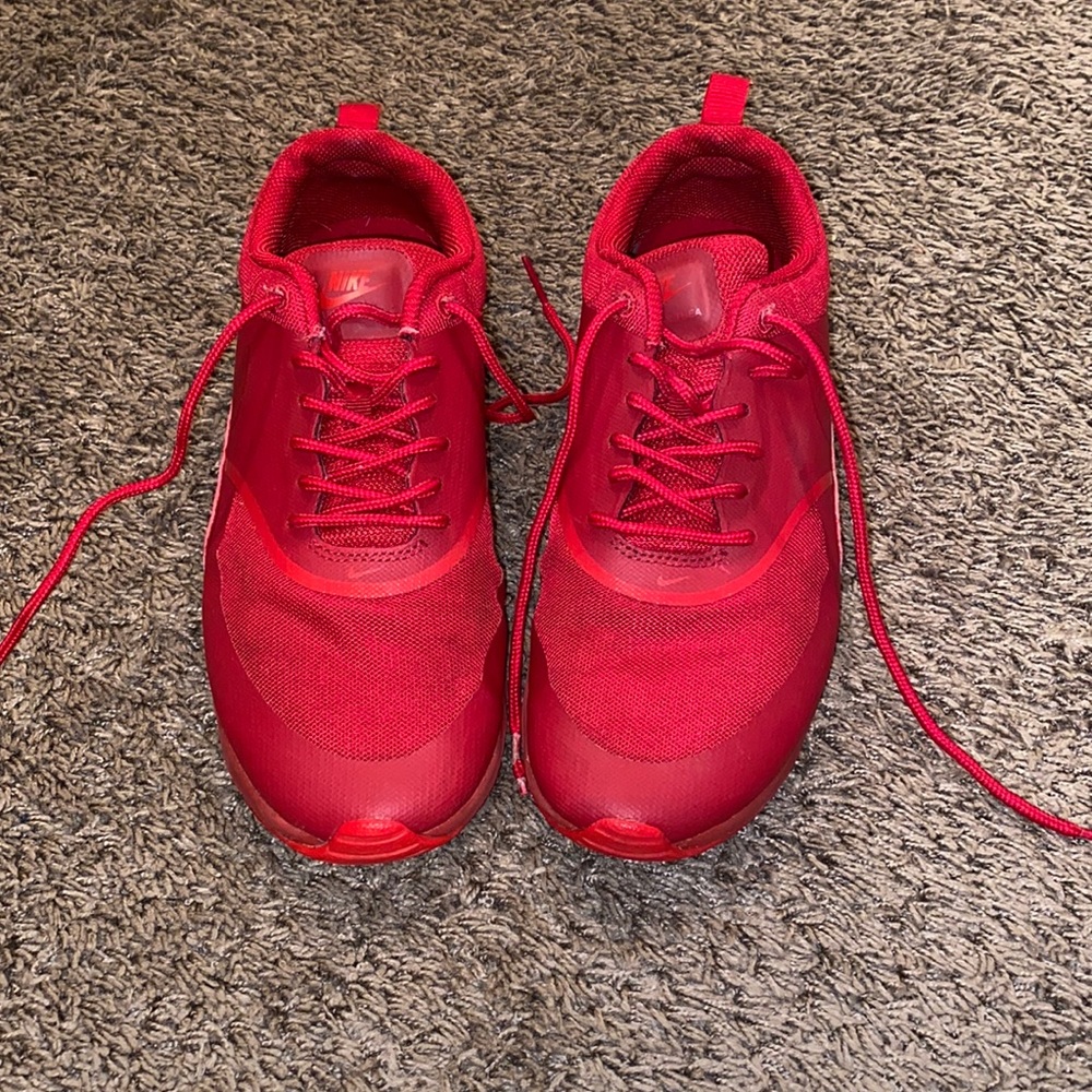 Women’s Nike air max Thea size 8